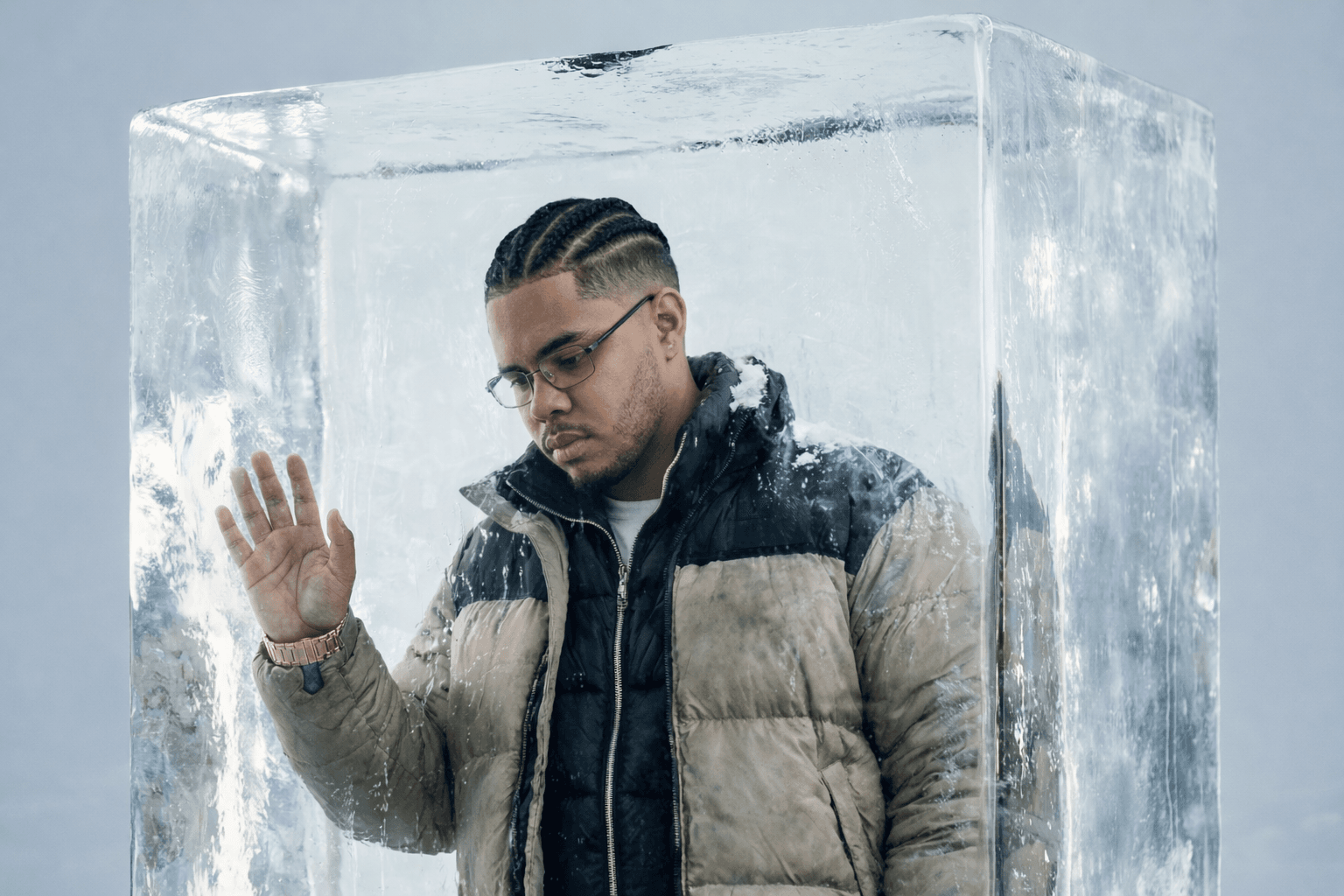 🧊 “Frio”: Monducci transforma sentimento em um R&B que derrete suave